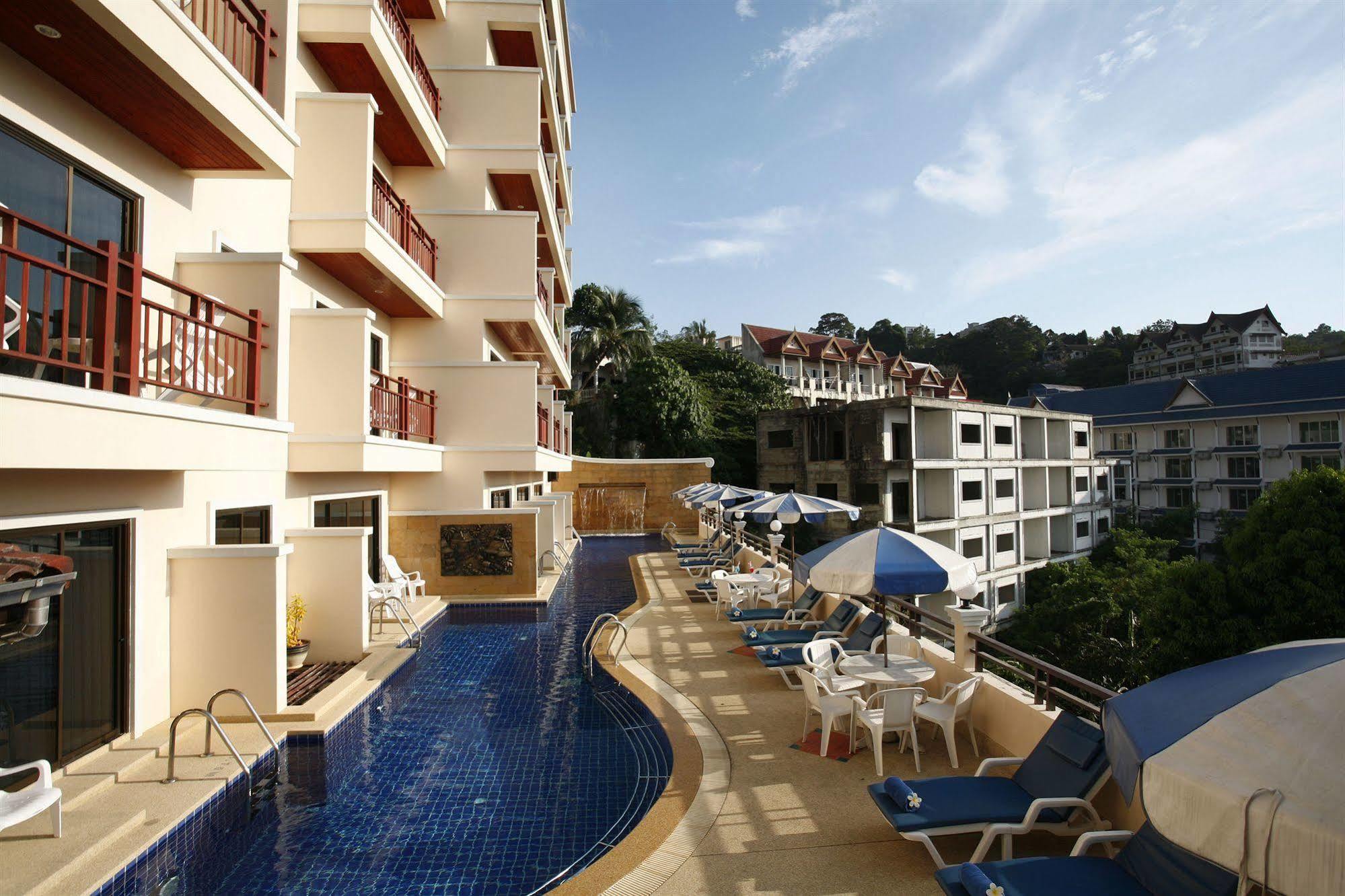 Jiraporn Hill Resort Patong Extérieur photo